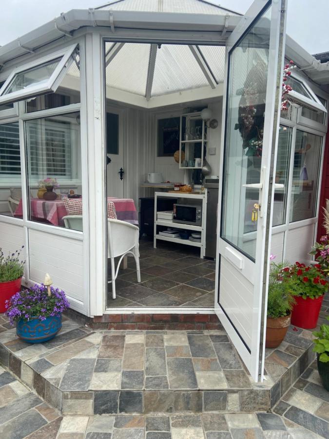 Barrow Harbour Studio Apartment Tralee Exteriör bild