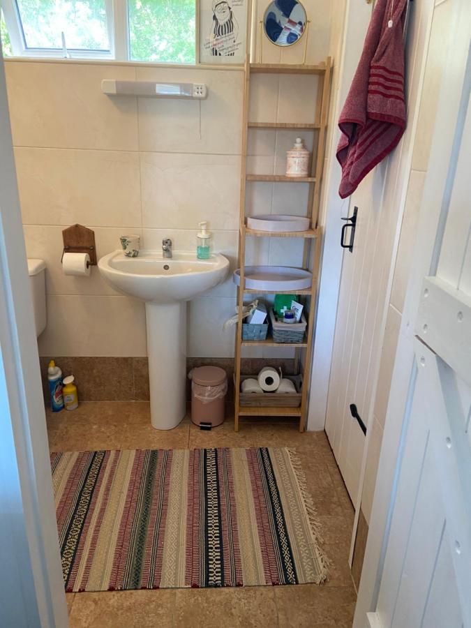 Barrow Harbour Studio Apartment Tralee Exteriör bild